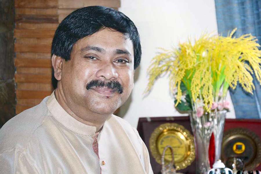 কুসিক মেয়র সাক্কুর বিরুদ্ধে গ্রেপ্তারি পরোয়ানা